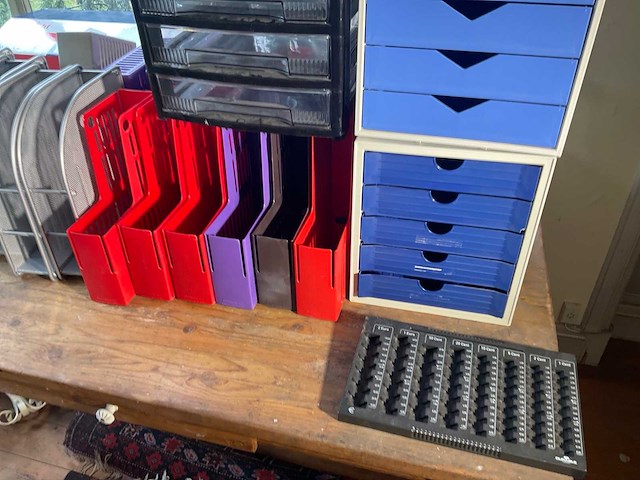 Partij kantoorinventaris - afbeelding 5 van  5