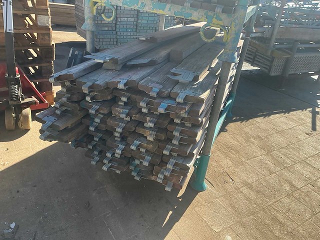 Partij kantplanken - afbeelding 3 van  4