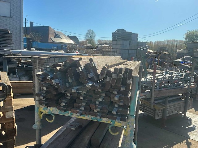 Partij kantplanken - afbeelding 4 van  4