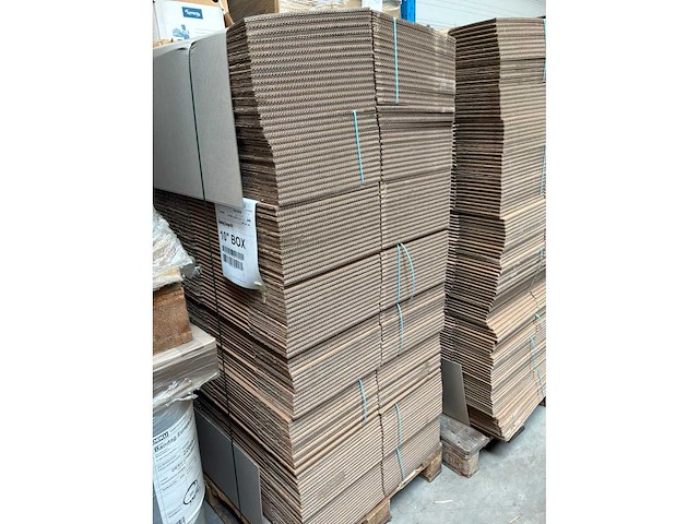 Partij kartonnen dozen - afbeelding 4 van  7