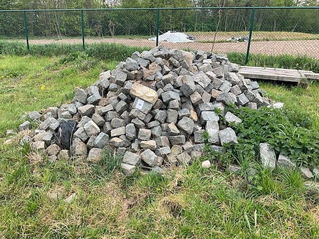 Partij kasseien - afbeelding 1 van  4