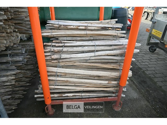 Partij kastanje houten hekwerk - afbeelding 2 van  7