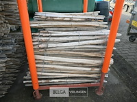 Partij kastanje houten hekwerk - afbeelding 2 van  7