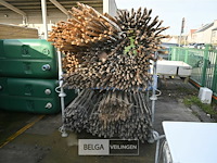 Partij kastanje houten hekwerk - afbeelding 4 van  7