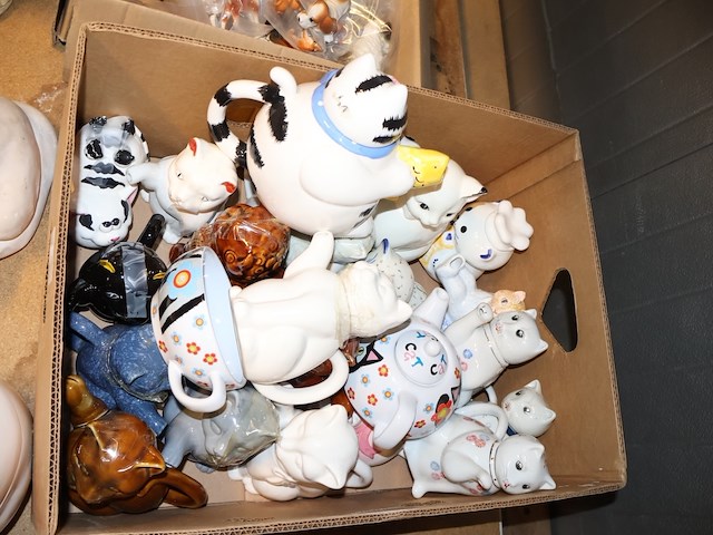 Partij katten beelden - afbeelding 4 van  6