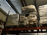 Partij keramische tegels - afbeelding 1 van  9