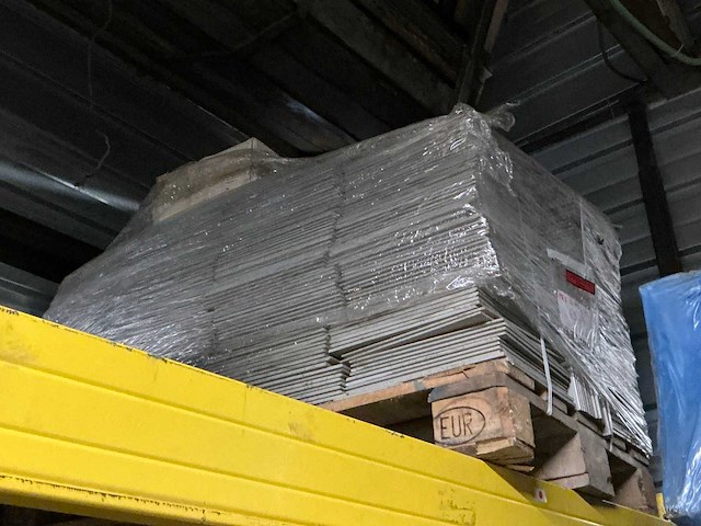 Partij keramische tegels - afbeelding 7 van  7