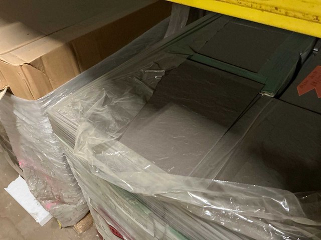 Partij keramische tegels - afbeelding 17 van  17