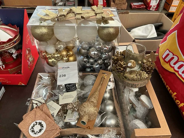Partij kerst- & seizoensartikelen decoratie - afbeelding 1 van  3