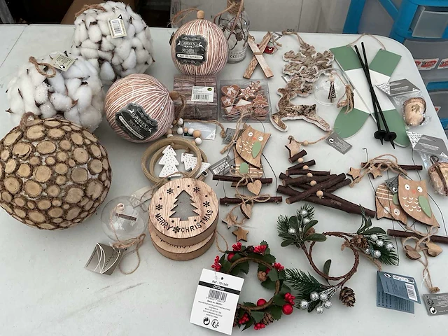 Partij kerst- & seizoensartikelen decoratie - afbeelding 1 van  3