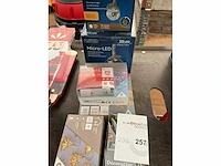 Partij kerst- & seizoensartikelen led verlichting - afbeelding 2 van  2