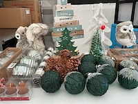 Partij kerst- & seizoensartikelen - afbeelding 1 van  3