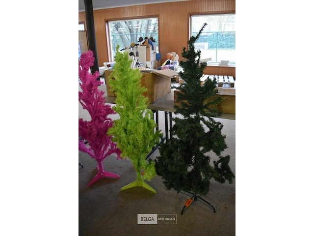 Partij kerstbomen - afbeelding 5 van  5