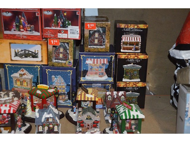 Partij kerstversiering - afbeelding 3 van  26