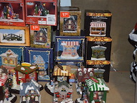 Partij kerstversiering - afbeelding 3 van  26