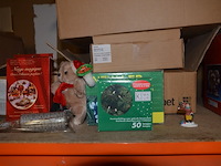 Partij kerstversiering - afbeelding 13 van  26