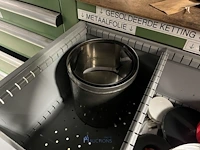 Partij kettingen, veren en industrieel bevestigingsmateriaal - afbeelding 97 van  180