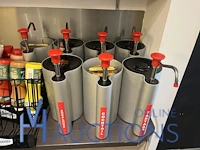 Partij keukenaccessoires waaronder 7 sausdispensers - afbeelding 2 van  8