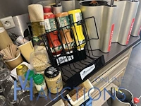 Partij keukenaccessoires waaronder 7 sausdispensers - afbeelding 3 van  8