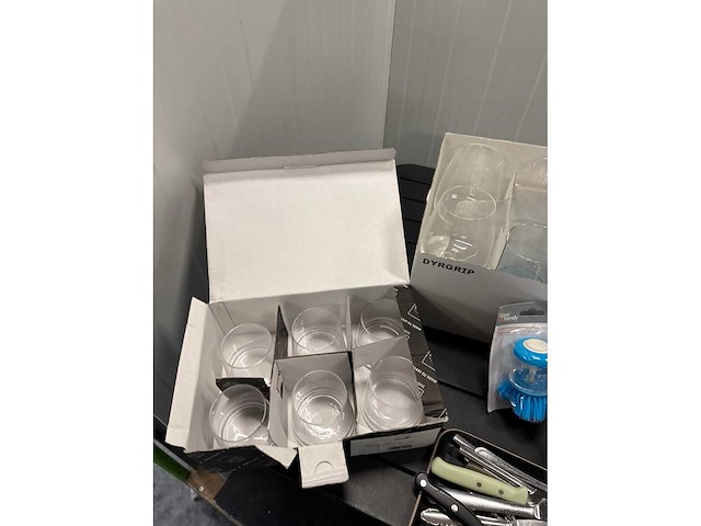 Partij keukengerei - afbeelding 2 van  5