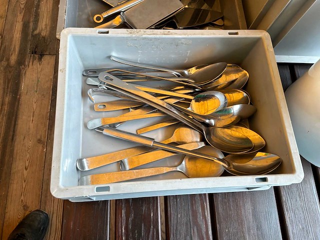 Partij keukengerei - afbeelding 2 van  8