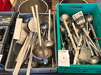 Partij keukengerei - afbeelding 1 van  3