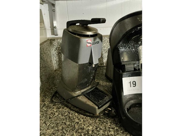 Partij keukenmachines - afbeelding 2 van  4