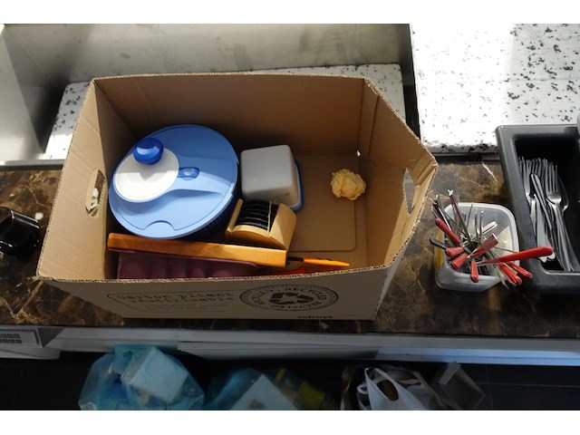 Partij keukenmateriaal - afbeelding 3 van  5