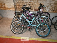 Partij kinderfietsen - afbeelding 1 van  5