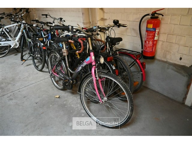 Partij kinderfietsen - afbeelding 2 van  6