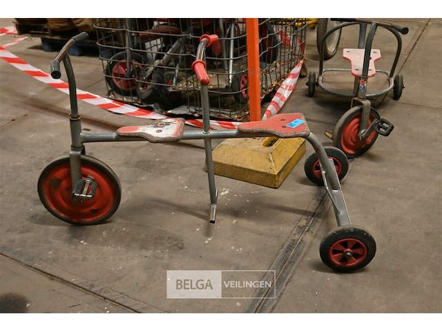 Partij kinderfietsen - afbeelding 4 van  7