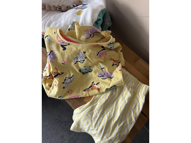 Partij kinderkledij & accessoires - afbeelding 3 van  27