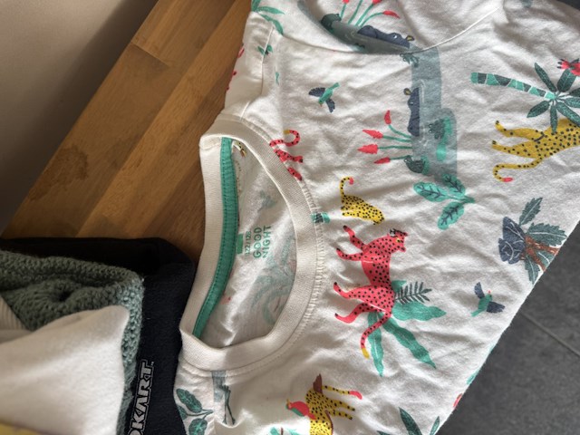 Partij kinderkledij & accessoires - afbeelding 5 van  27