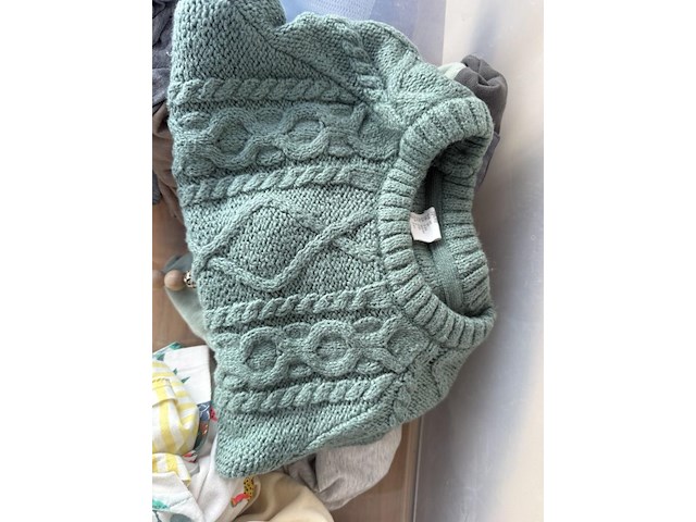 Partij kinderkledij & accessoires - afbeelding 24 van  27