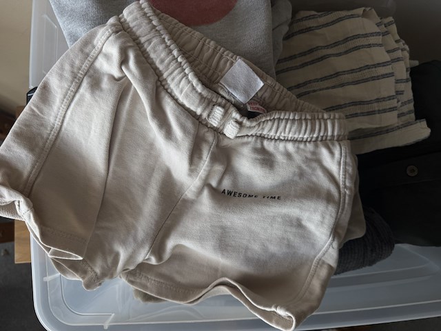 Partij kinderkledij - afbeelding 2 van  34