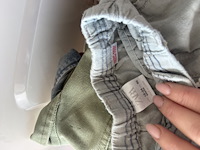 Partij kinderkledij - afbeelding 17 van  34