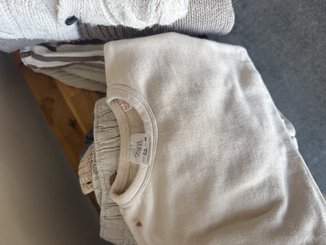 Partij kinderkledij - afbeelding 3 van  19