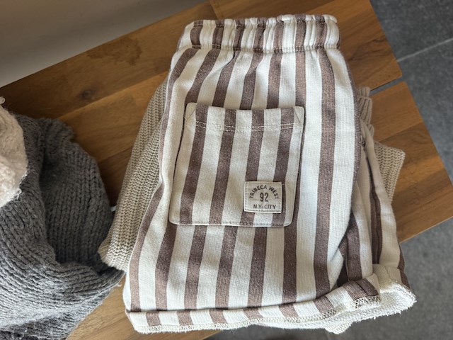 Partij kinderkledij - afbeelding 15 van  19