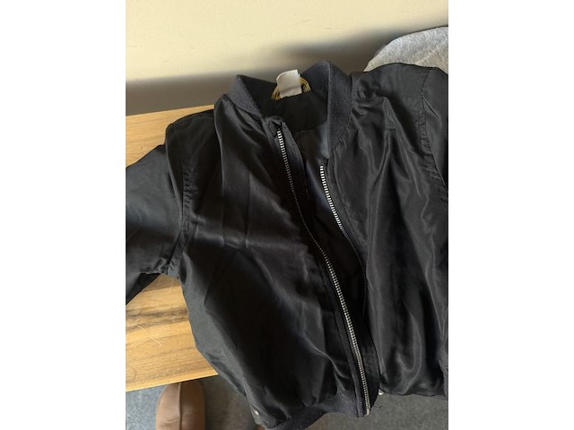 Partij kinderkledij - afbeelding 8 van  20