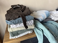 Partij kinderkledij - afbeelding 14 van  20