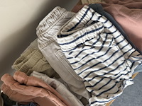 Partij kinderkledij - afbeelding 5 van  26