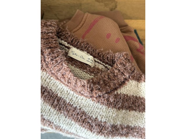 Partij kinderkledij - afbeelding 12 van  16