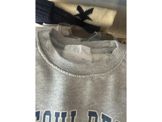 Partij kinderkledij - afbeelding 5 van  22