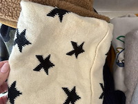 Partij kinderkledij - afbeelding 16 van  22