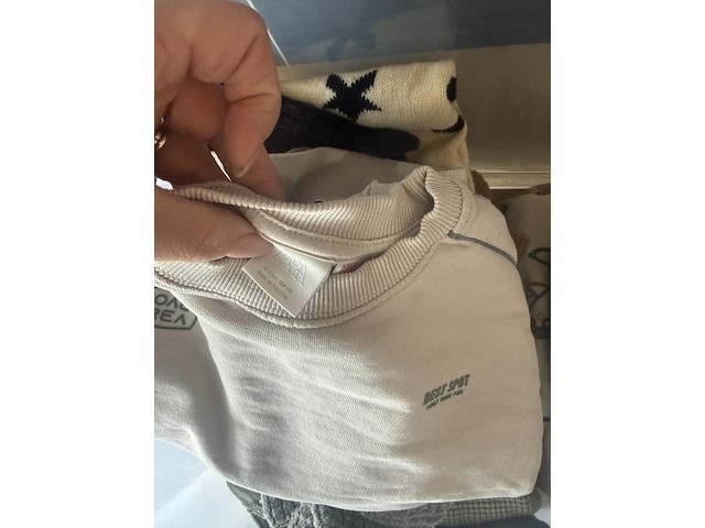 Partij kinderkledij - afbeelding 20 van  22