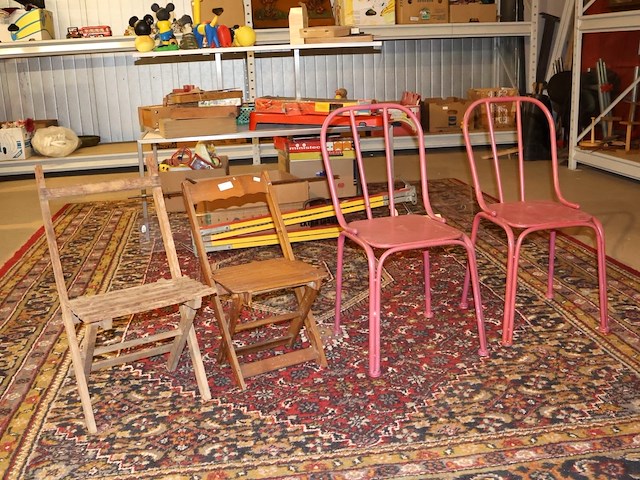Partij kinderstoelen - afbeelding 1 van  4
