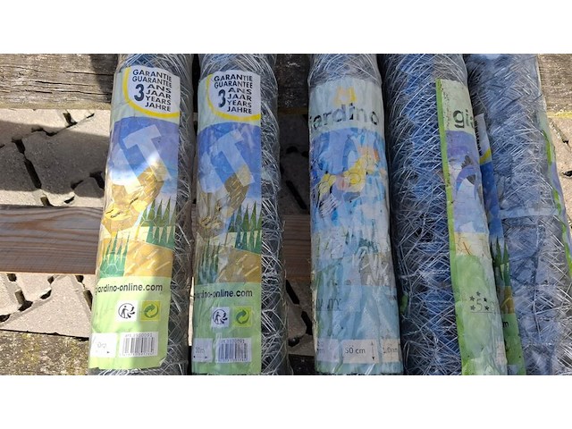 Partij kippendraad 0,5m x 50 meter (5rol x 10m) - afbeelding 2 van  4