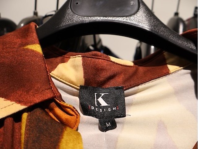 Partij kledij vrouwen (plm 25) - afbeelding 4 van  10