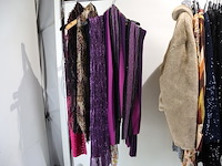 Partij kledij vrouwen (plm 25) - afbeelding 10 van  10