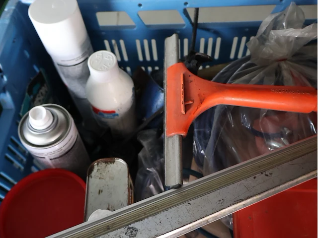 Partij klein gereedschap - afbeelding 2 van  5